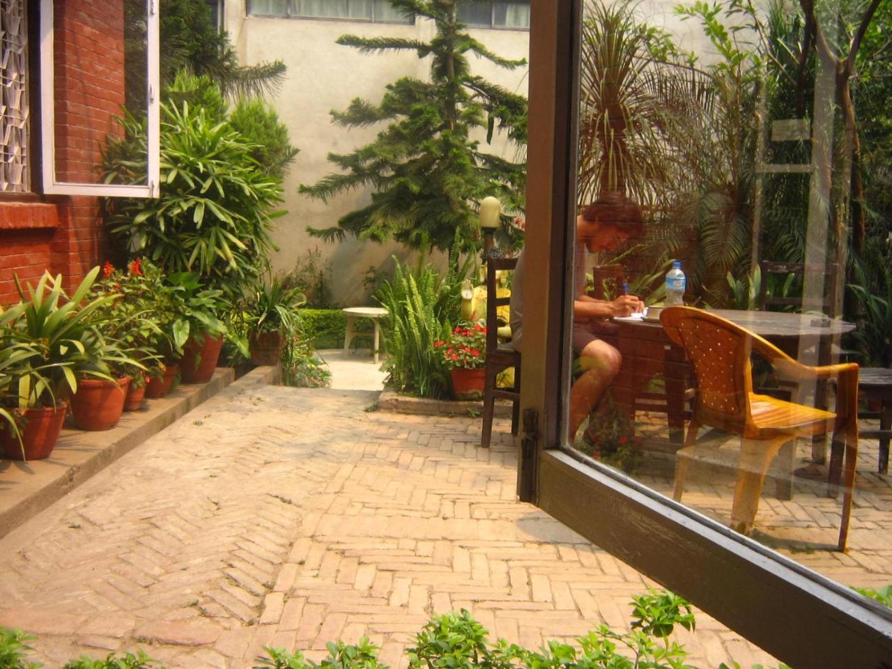 Kathmandu Garden House Otel Dış mekan fotoğraf